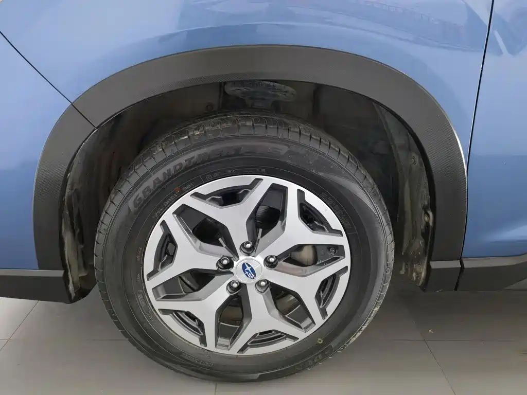 Subaru Forester 2019 — фото 17