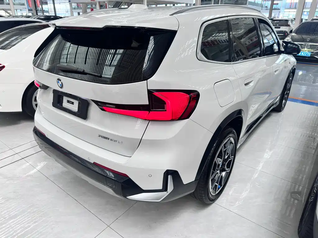 BMW X1 2025 — фото 17