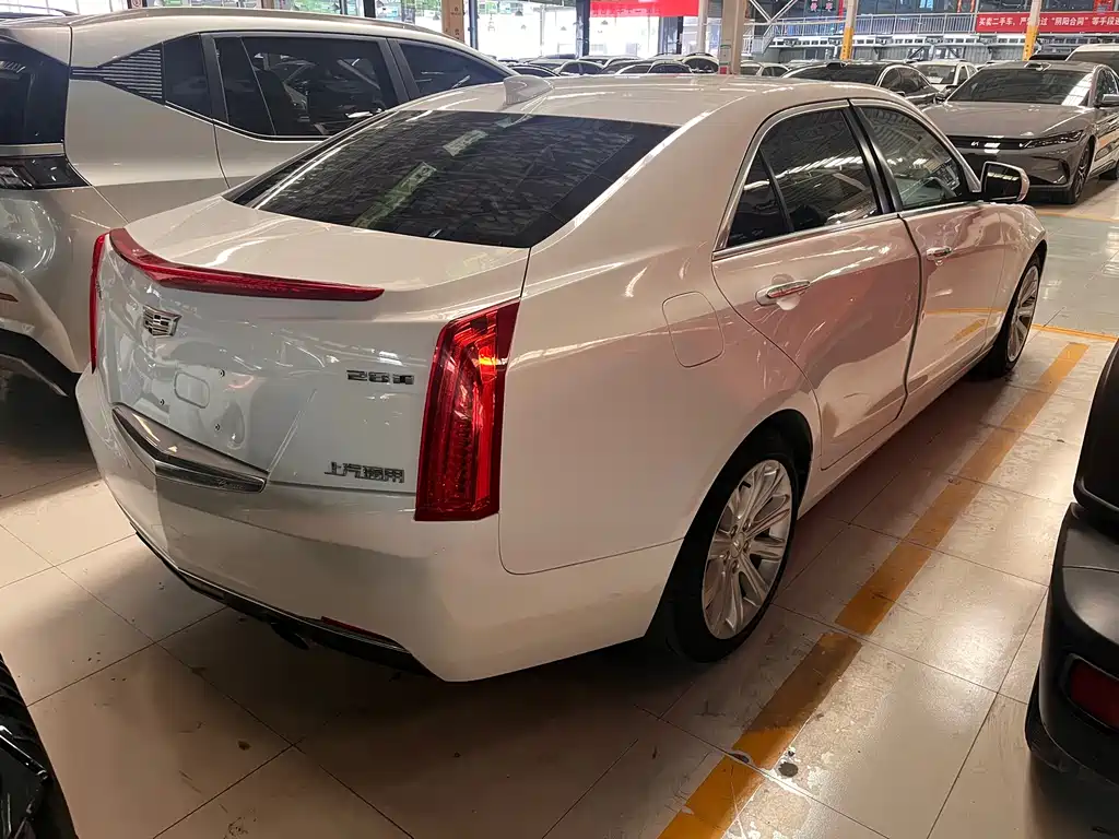 Cadillac ATS-L 2018 — фото 13