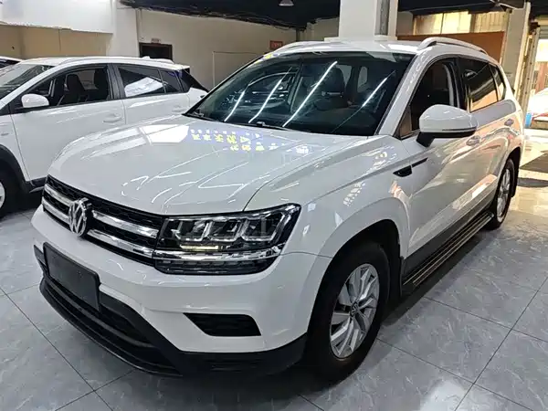 Volkswagen Tharu 2020