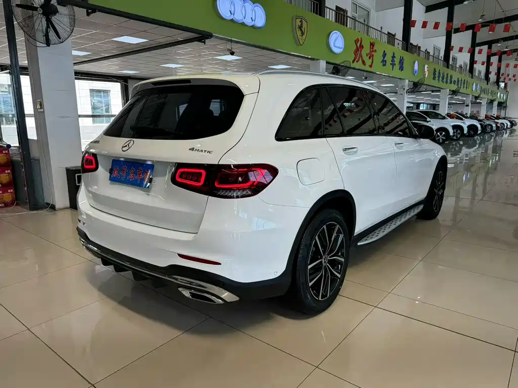Mercedes-Benz GLC 2020 — фото 18