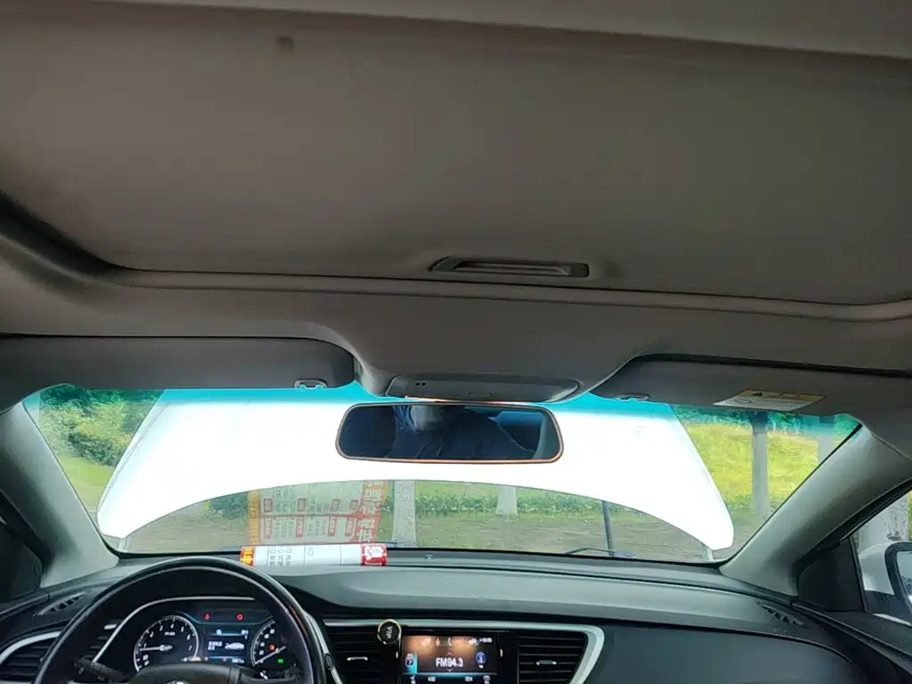 Buick Excelle 2015 — фото 18