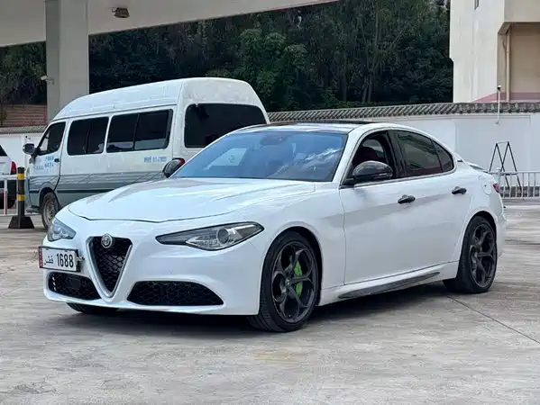 Alfa Romeo Giulia Juliet 2017