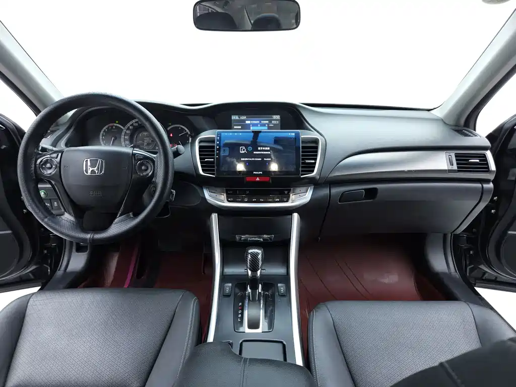 Honda Accord 2015 — фото 7
