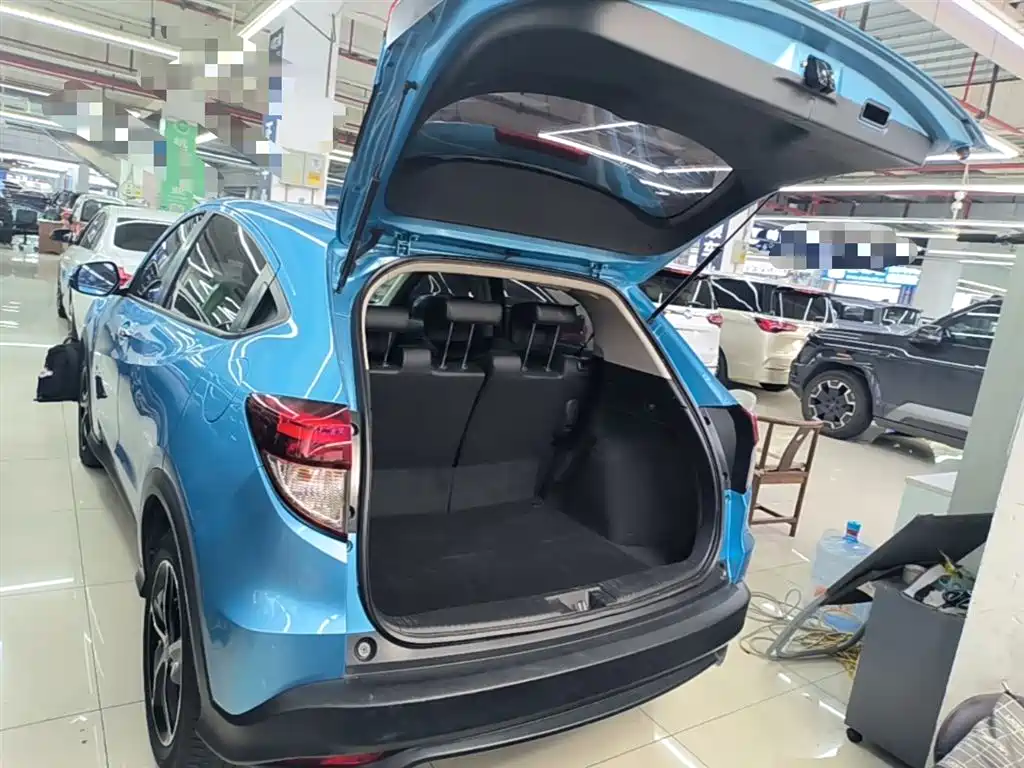 Honda Vezel 2020 — фото 19