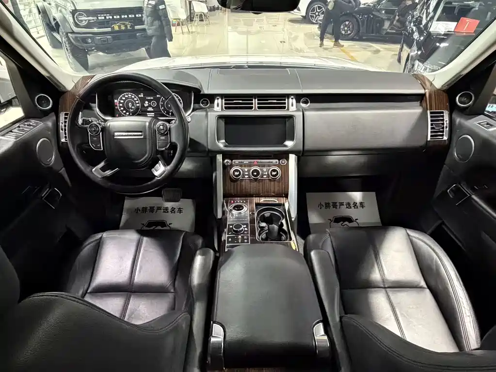 Land Rover Range Rover 2018 — фото 9