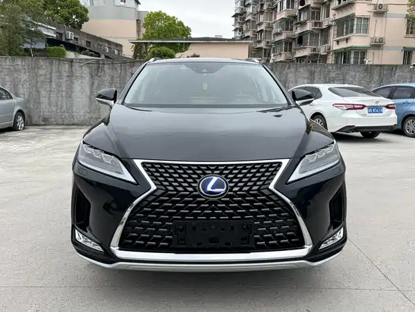 Lexus RX 2020
