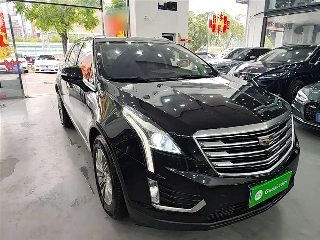 Cadillac XT5 2017 — фото 4