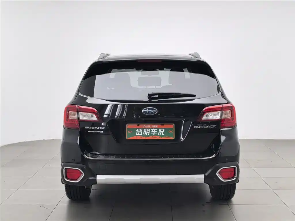 Subaru Outback 2018 — фото 4