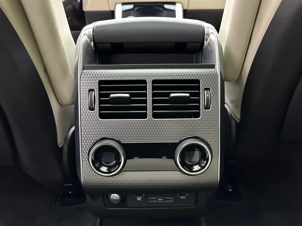 Land Rover Sport 2022 — фото 17