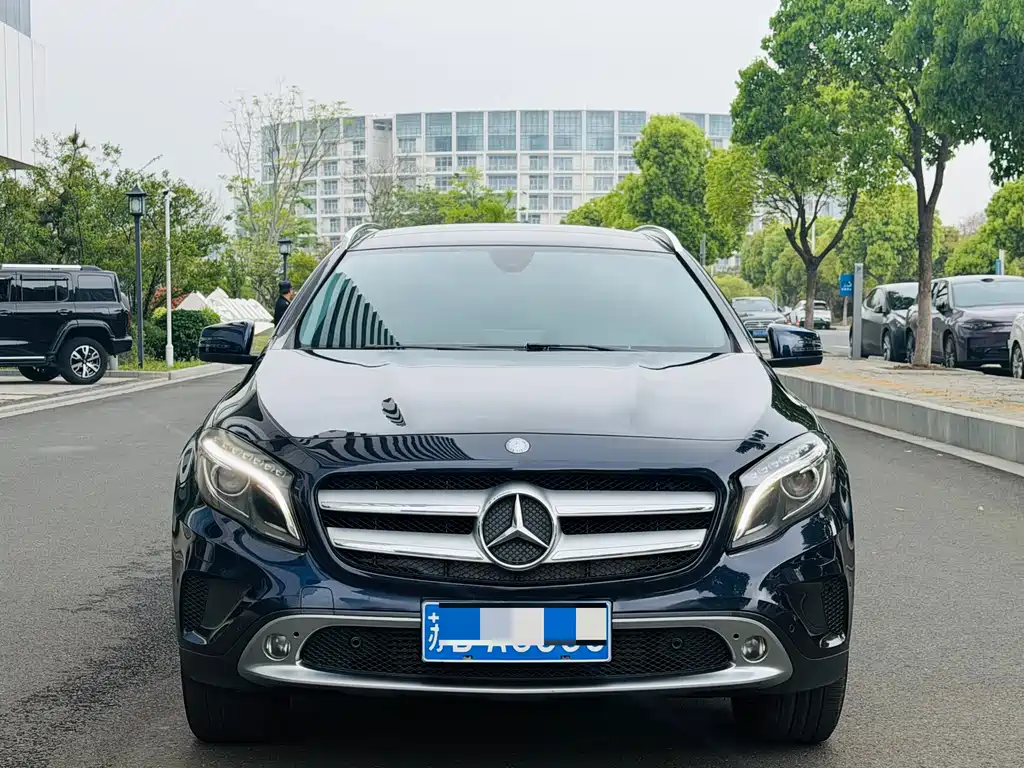 Mercedes-Benz GLA 2016 — фото 15