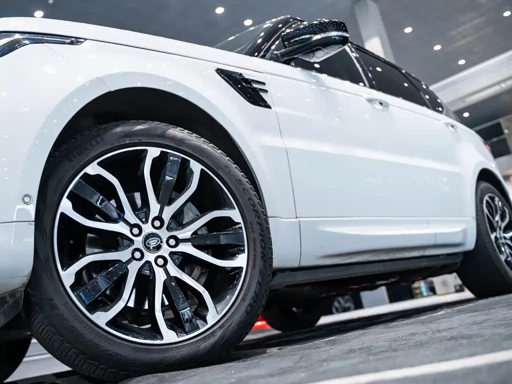 Land Rover Sport 2021 — фото 5