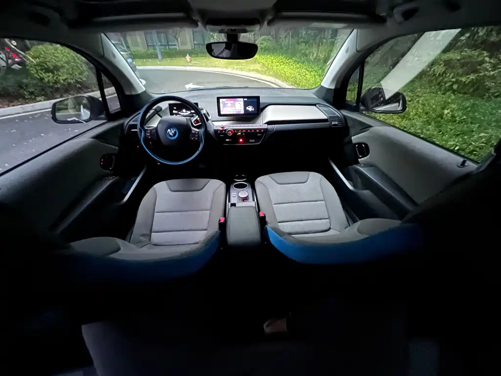 BMW i3 2020 — фото 11