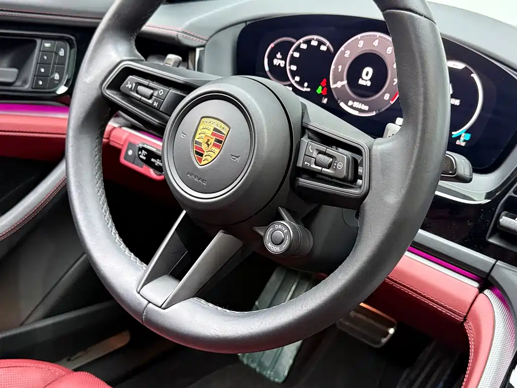 Porsche Panamera 2025 — фото 14