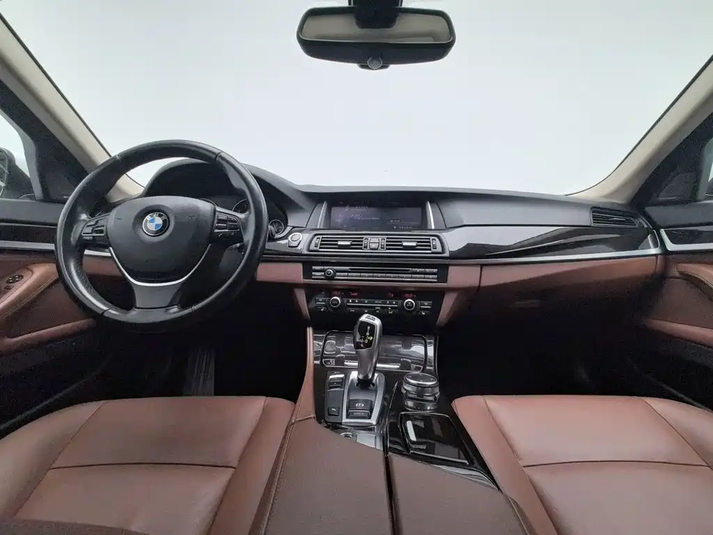 BMW 5 Series 2015