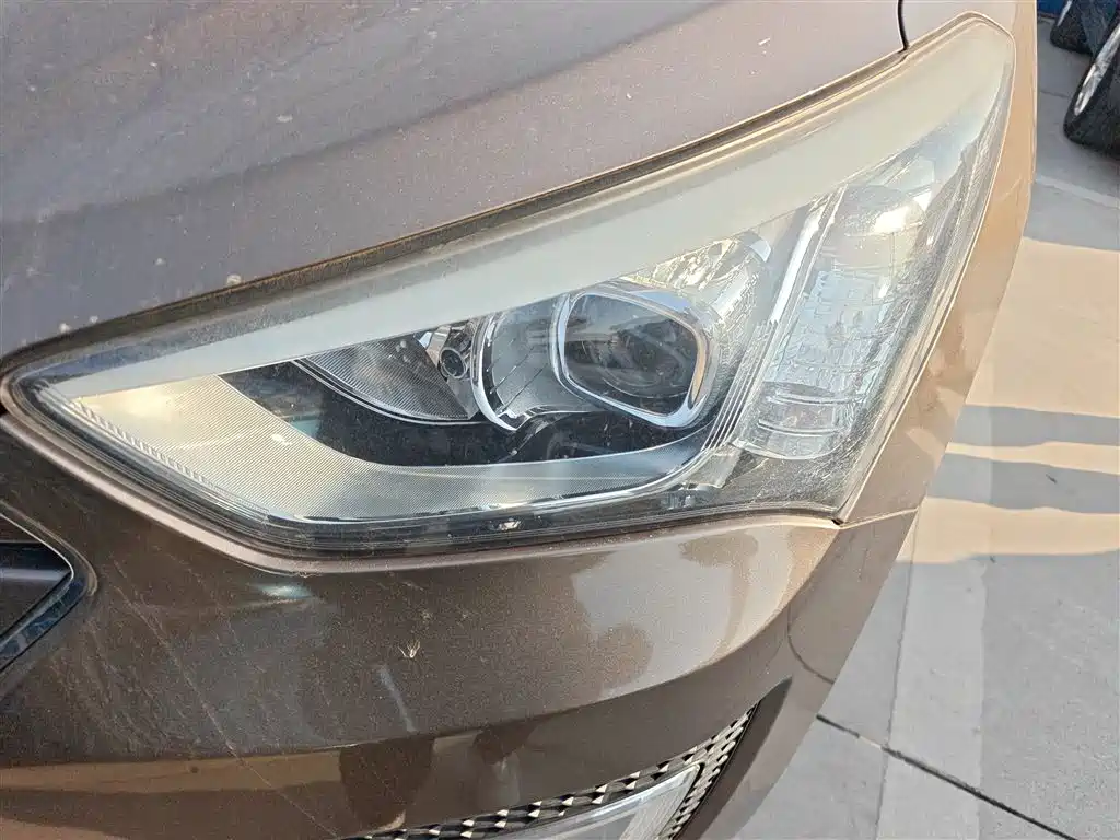Hyundai Santa Fe 2015 — фото 19