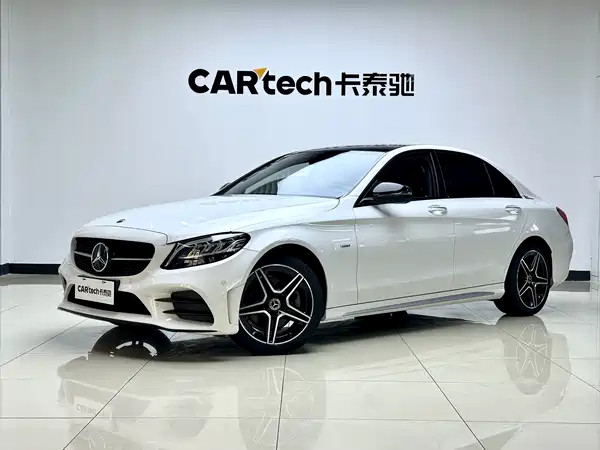 Mercedes-Benz C-Class 2021