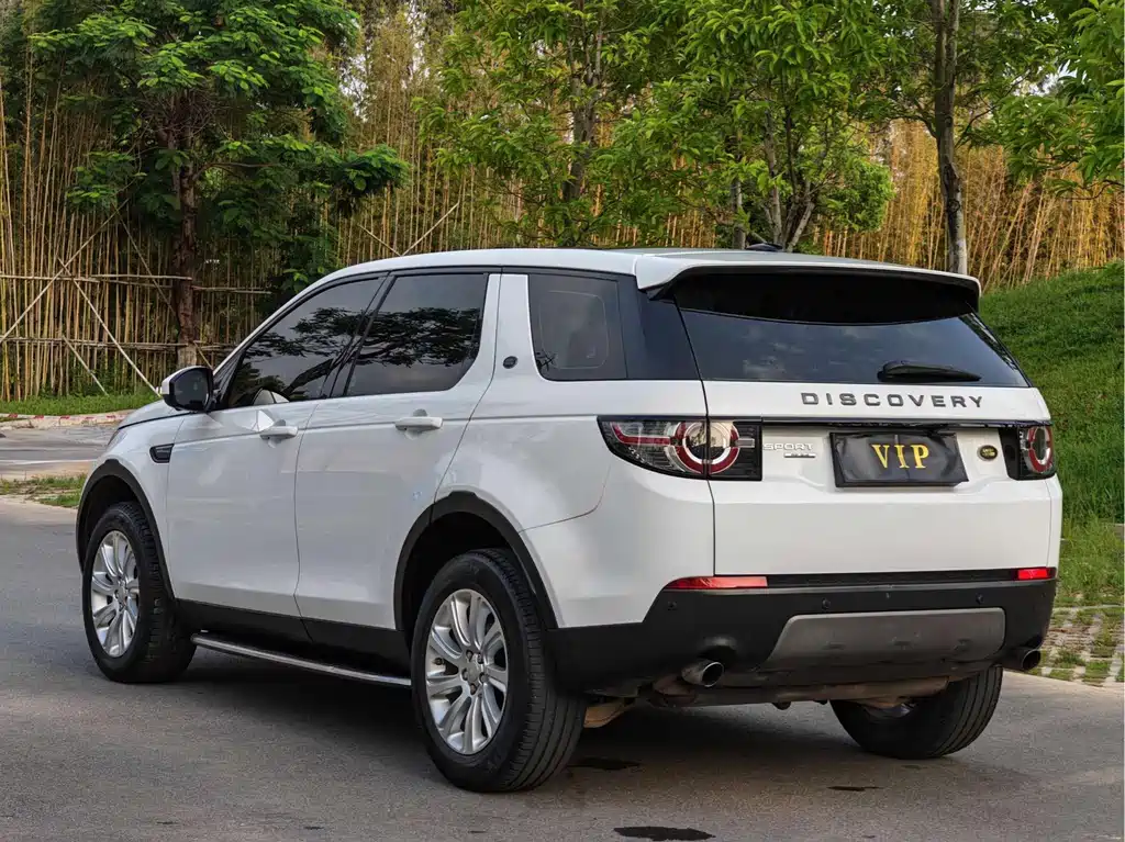Land Rover Discovery Sport 2016 — фото 9