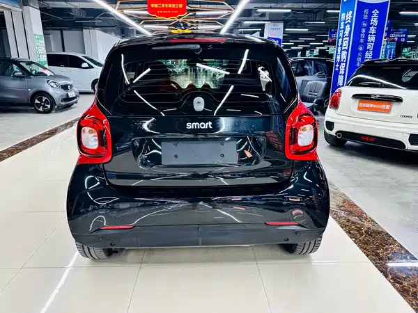 smart fortwo 2019