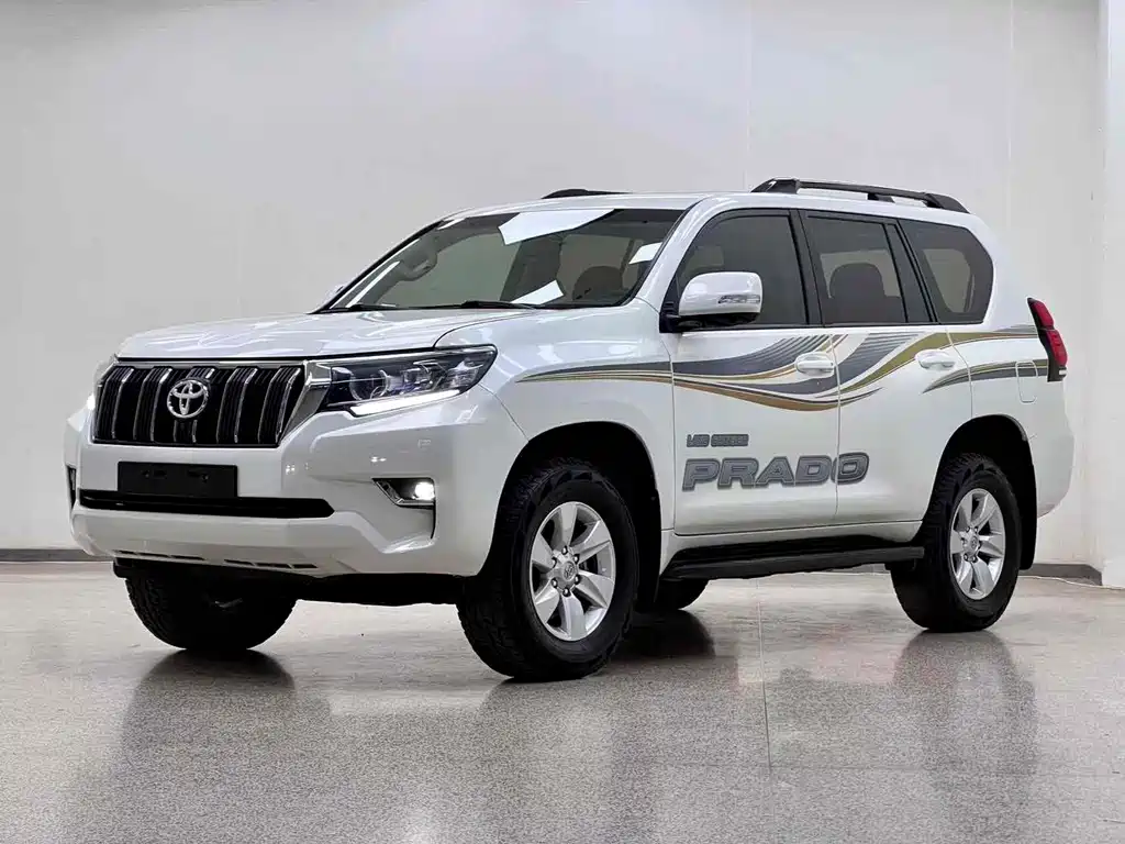 Toyota Prado 2020 — фото 1