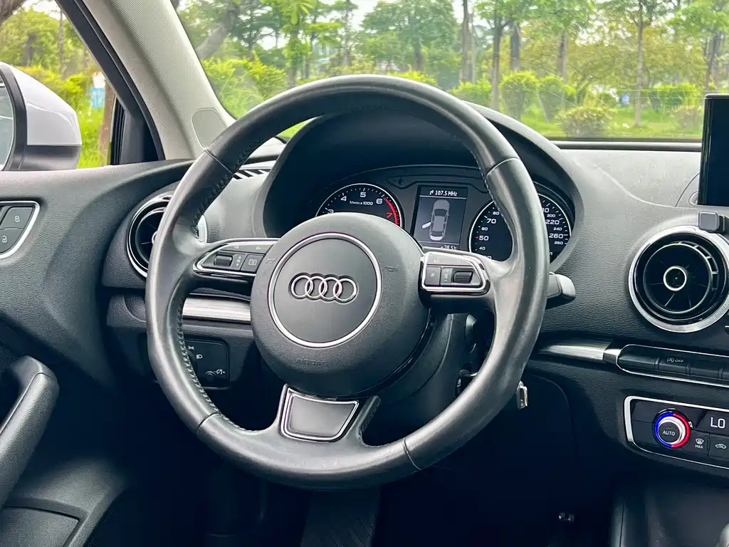 Audi A3 2016 — фото 10