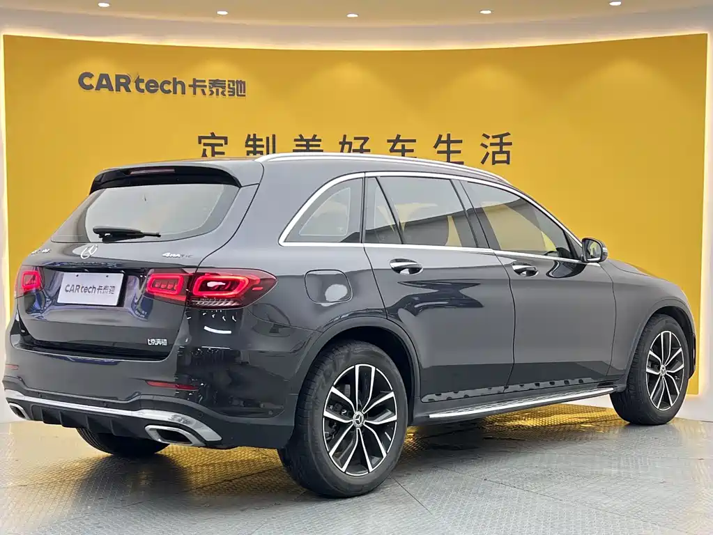 Mercedes-Benz GLC 2020 — фото 30