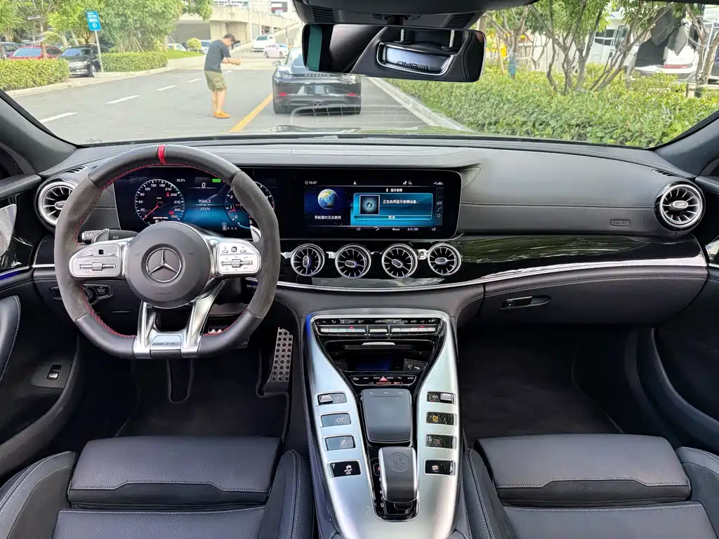 Mercedes-Benz AMG GT 2020 — фото 9