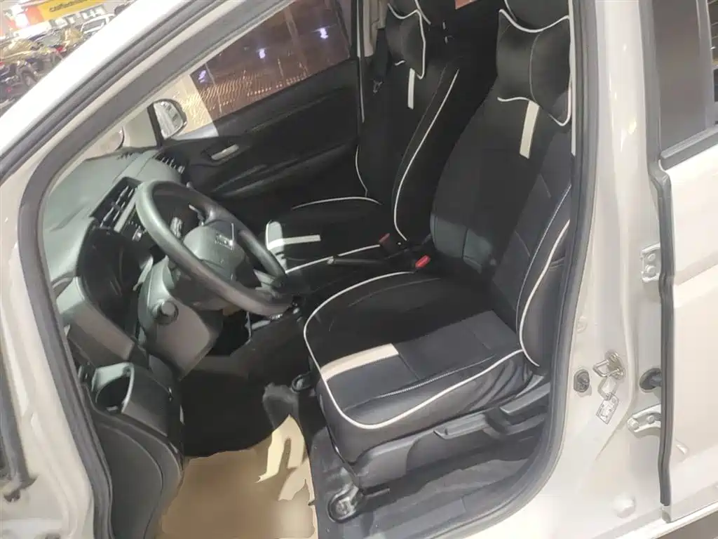 Honda Fit 2018 — фото 15