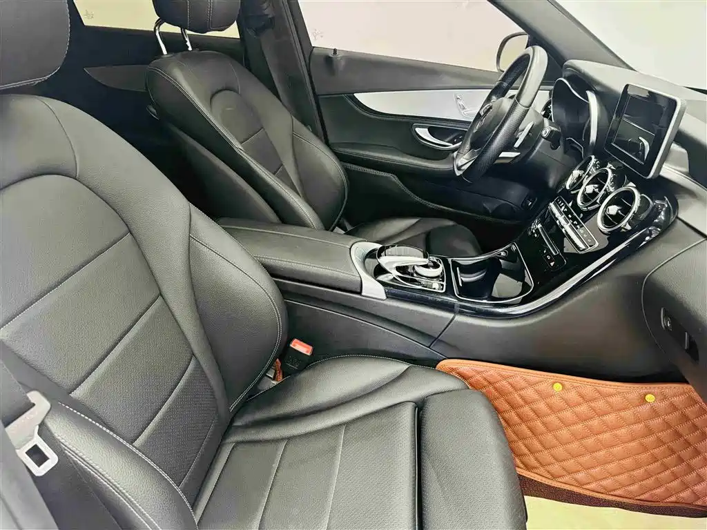 Mercedes-Benz C-Class 2016 — фото 27