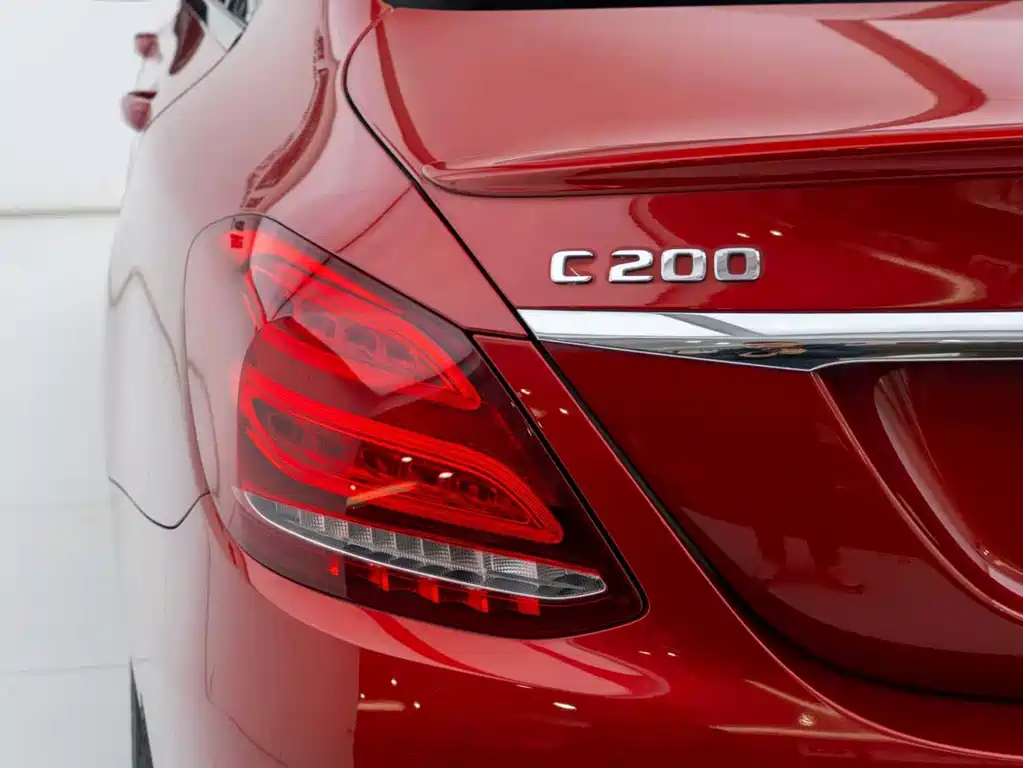 Mercedes-Benz C-Class 2018 — фото 32