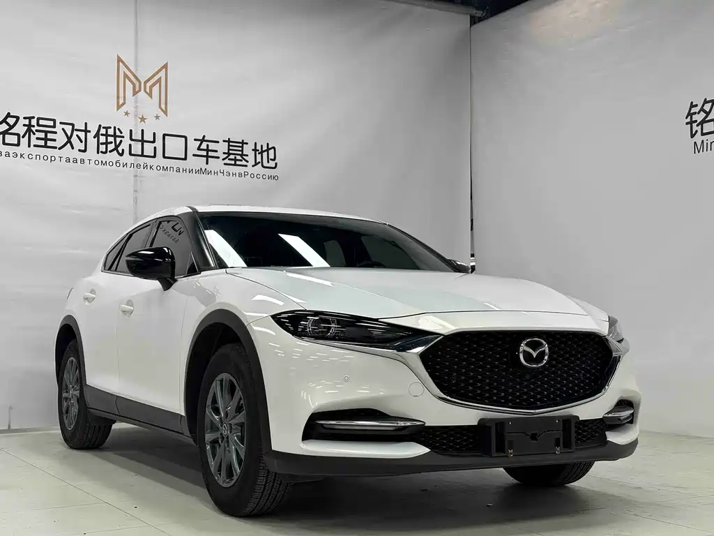 Mazda CX-4 2023 — фото 3