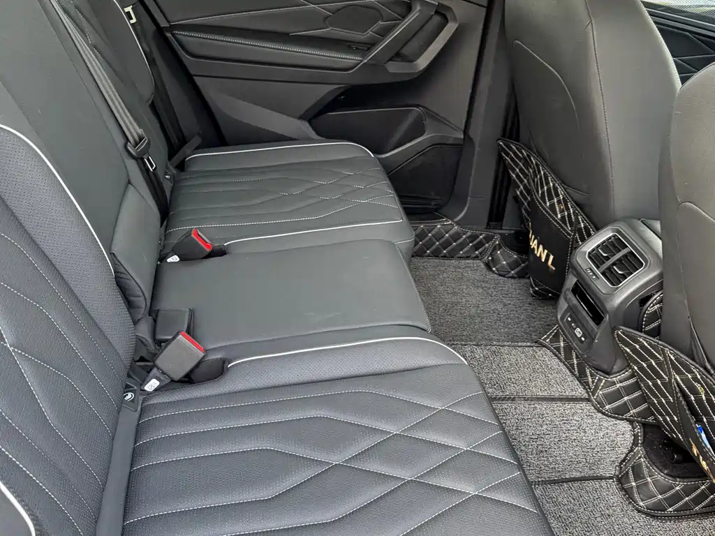 Volkswagen Tiguan L 2022