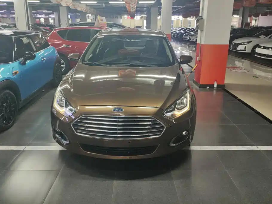 Ford Forrest 2016