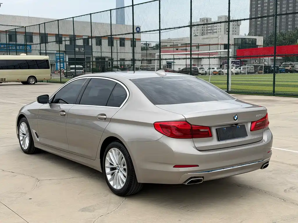 BMW 5 Series 2020