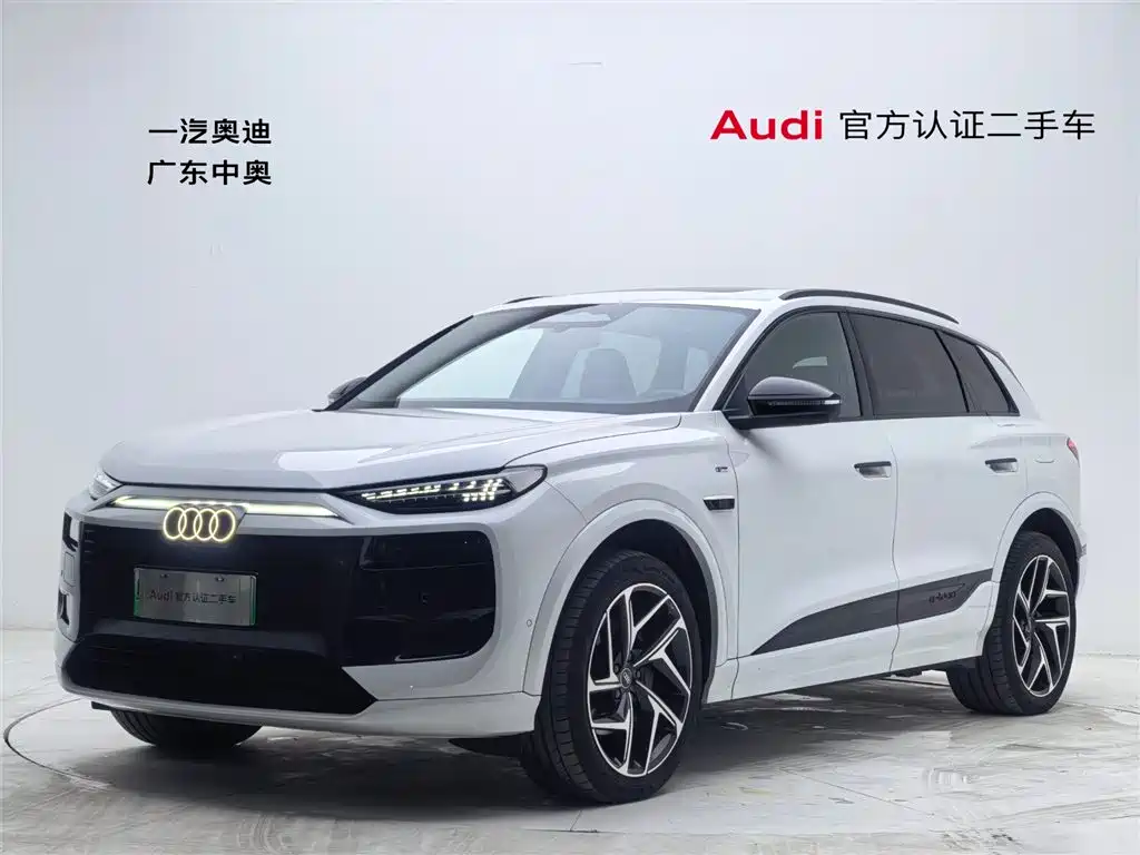 Audi Q6L e-tron 2025 — фото 1
