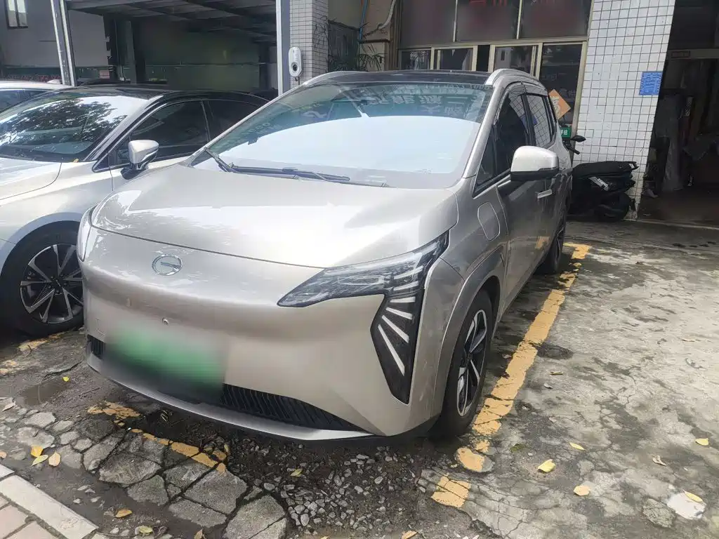 Aion Y 2023