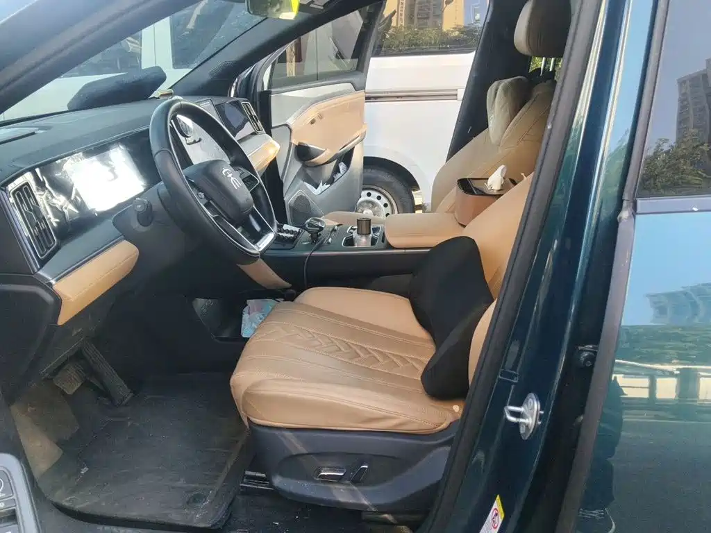 BYD Song L DM-i 2024 — фото 12