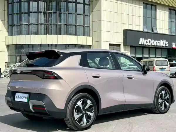 Changan Qiyuan Q05 2025