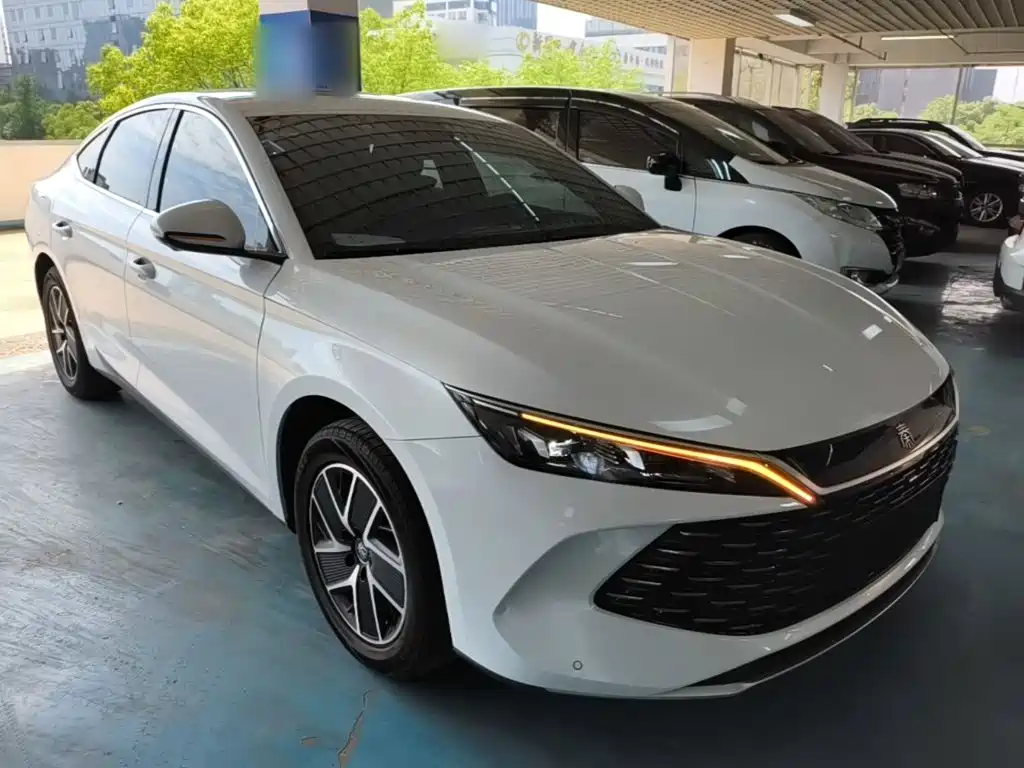 BYD Qin L 2025 — фото 4