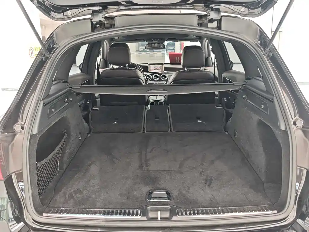 Mercedes-Benz GLC 2018 — фото 16