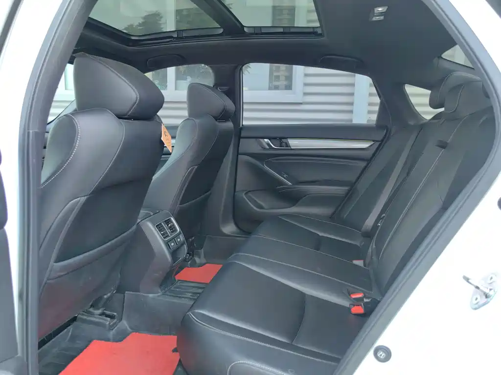 Honda Inspire 2022 — фото 10