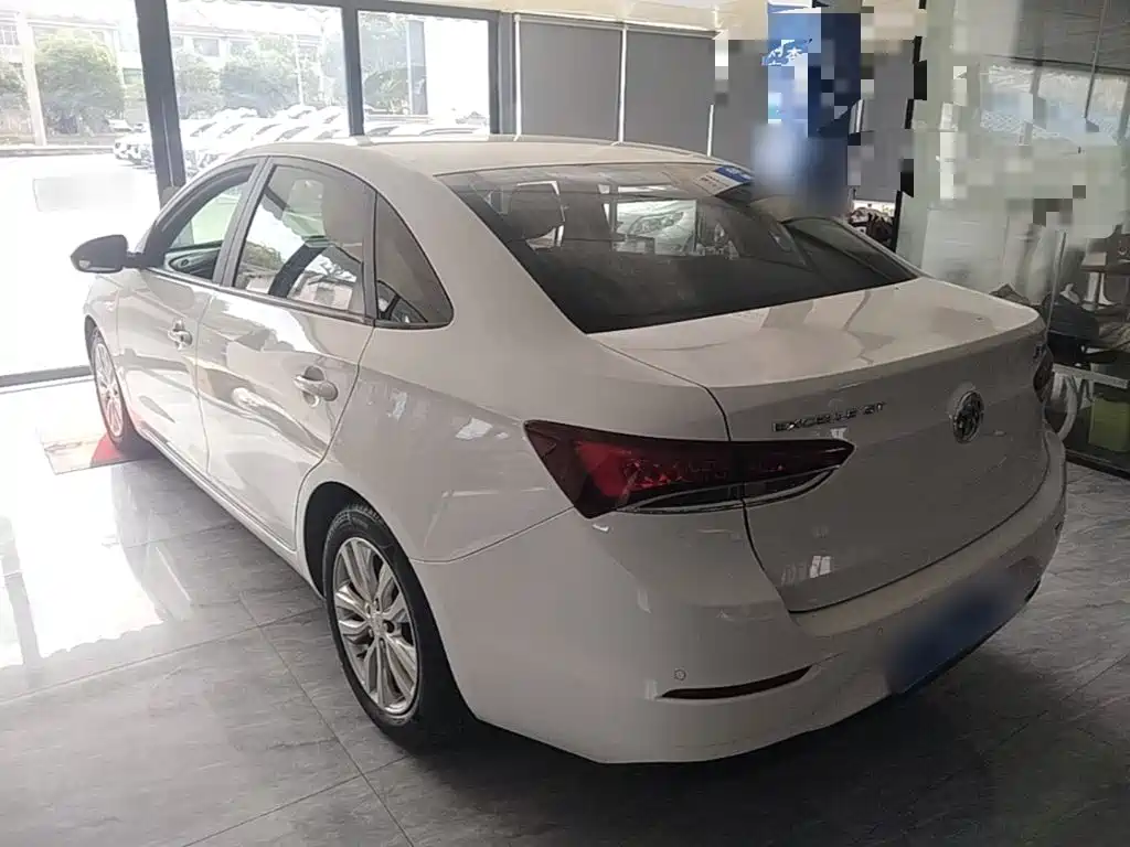 Buick Excelle 2021
