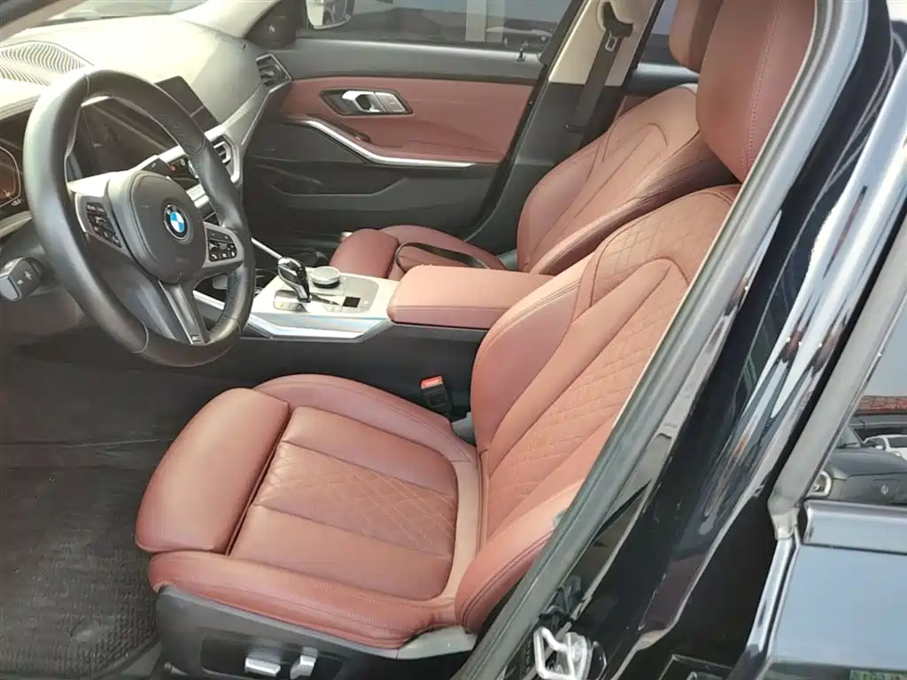 BMW 3 Series 2022 — фото 15