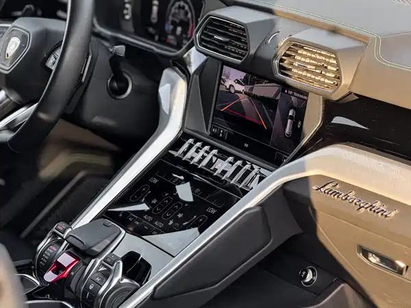 Lamborghini Urus 2018