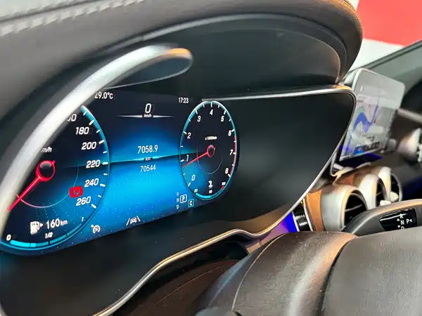 Mercedes-Benz GLC 2021