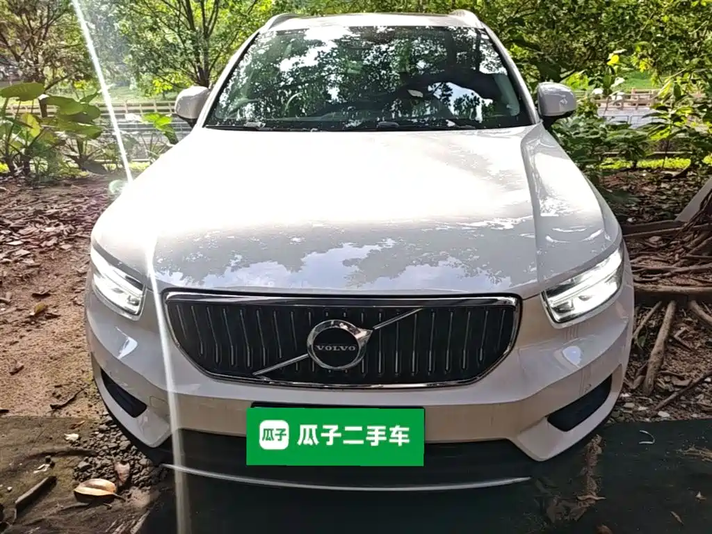 Volvo XC40 2020 — фото 3
