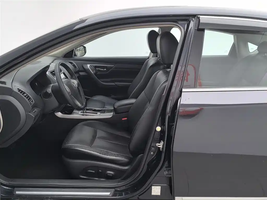 Nissan Teana 2015 — фото 10