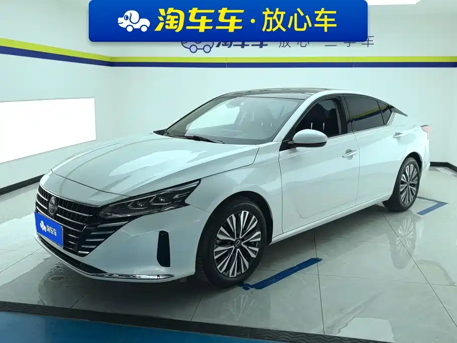 Nissan Teana 2024 — фото 1