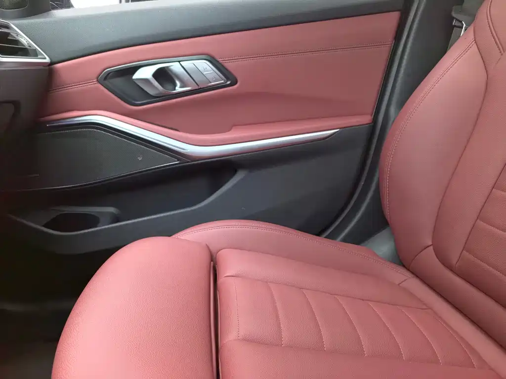 BMW 3 Series 2021 — фото 15