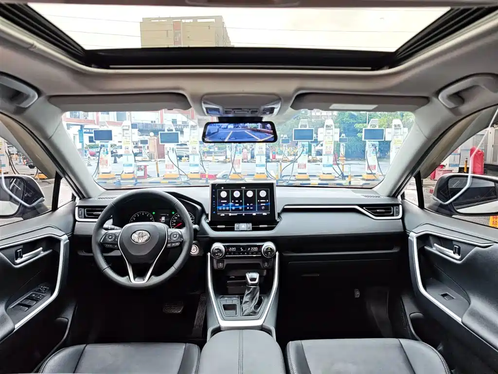 Toyota Wildlander 2022 — фото 19